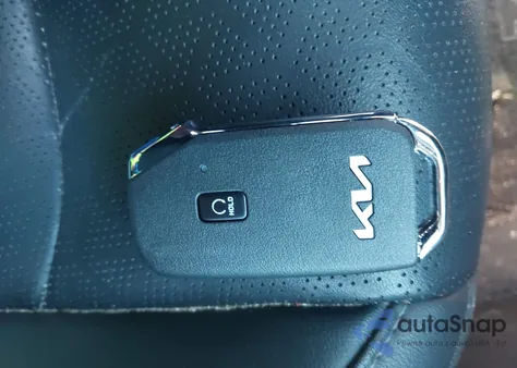 2021 Kia Sorento S z USA, uszkodzony, nr VIN 5XYRL4LC3MG056588